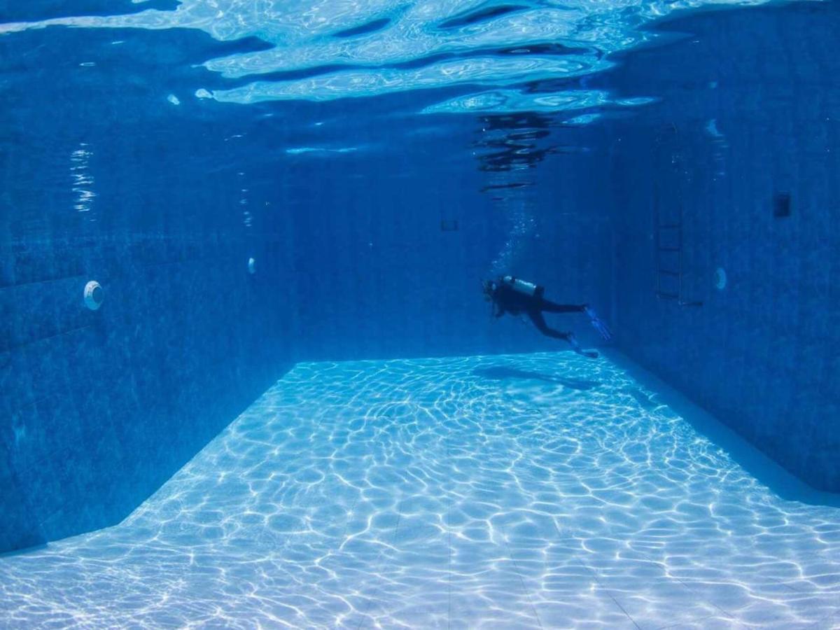 71% 潜水度假酒店 杜马格特 外观 照片